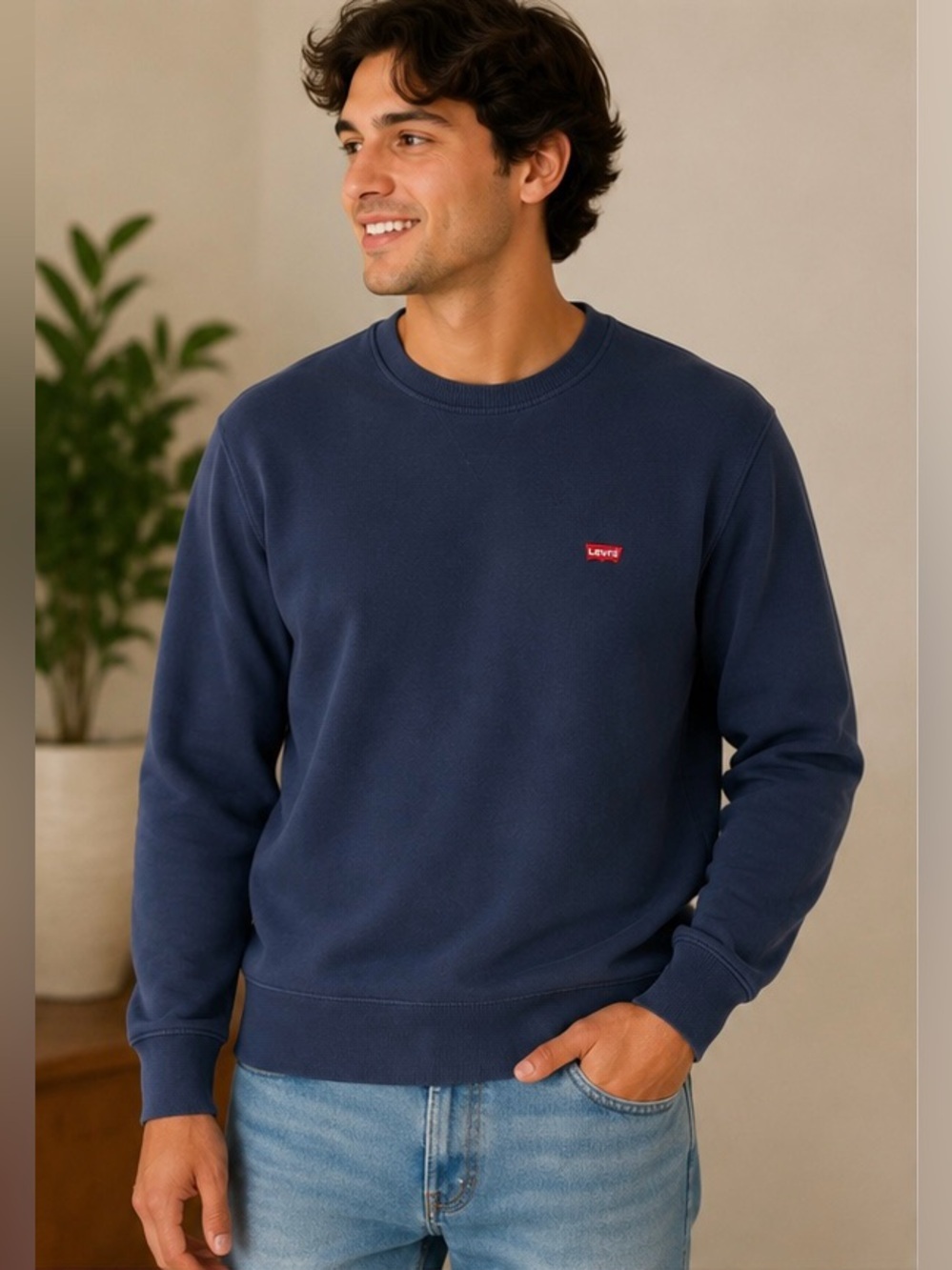 Levi’s Men’s Navy Blue Crewneck Sweatshirt Size Large Pullover